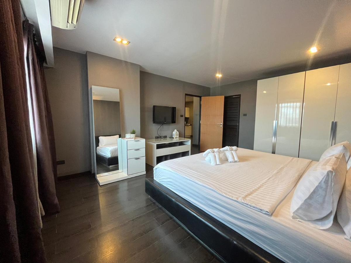 14 Living Otel Bangkok Dış mekan fotoğraf