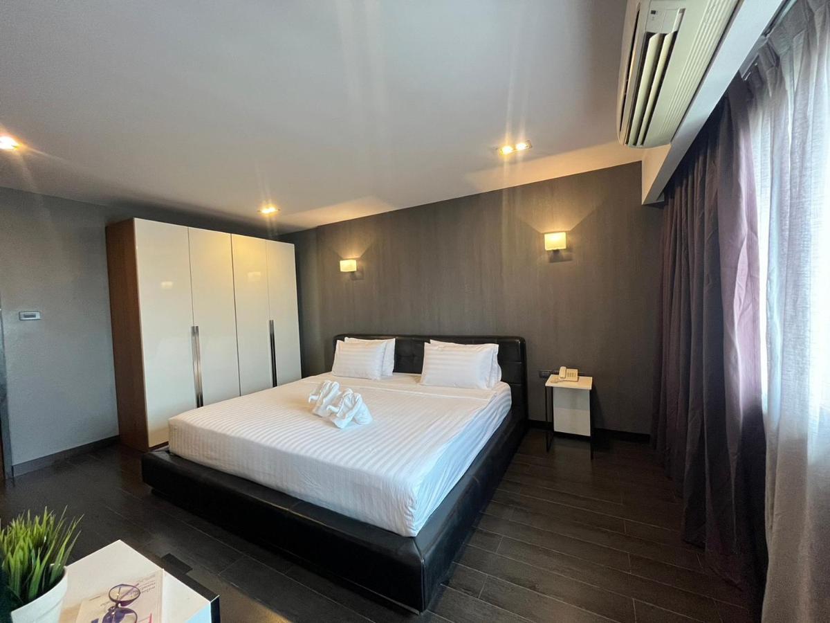 14 Living Otel Bangkok Dış mekan fotoğraf