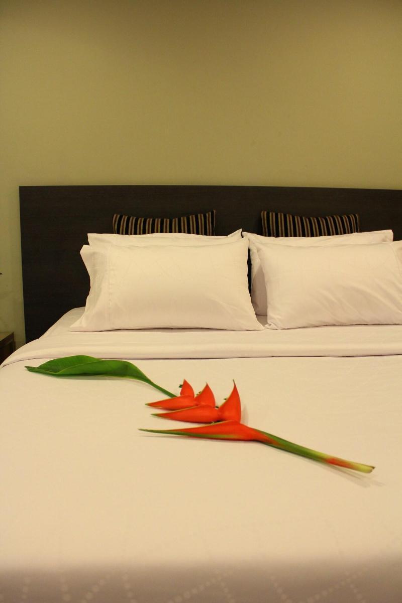 14 Living Otel Bangkok Dış mekan fotoğraf