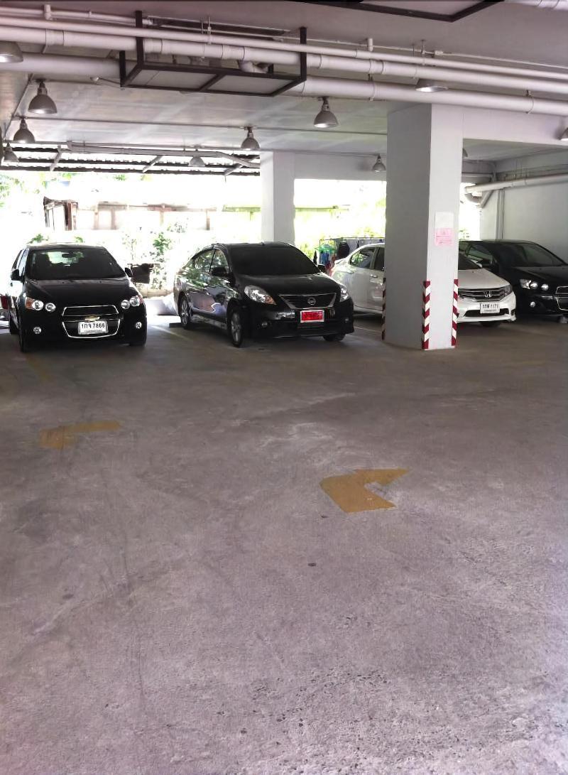 14 Living Otel Bangkok Dış mekan fotoğraf